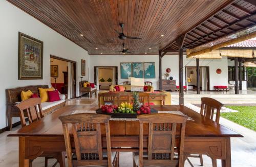 Royal Four-Bedroom Villa with Private Pool room in Villa Eight