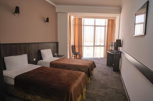 Regineh Hotel - image 10