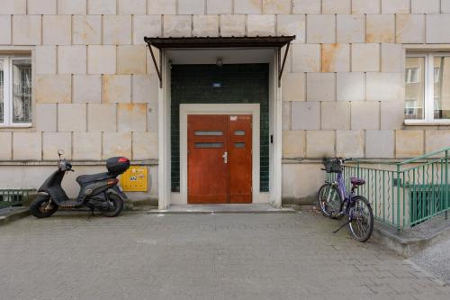 Koszykowa Sunny Studio by Noclegi Renters - image 4