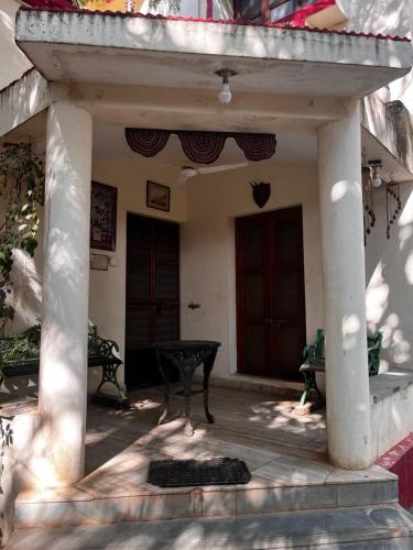 Sharad Baug homestay