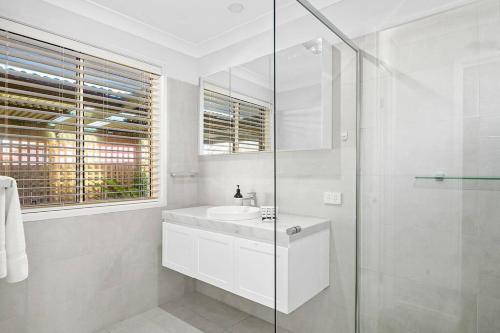 Shower, The Scotty House - EV and pet friendly in Moss Vale