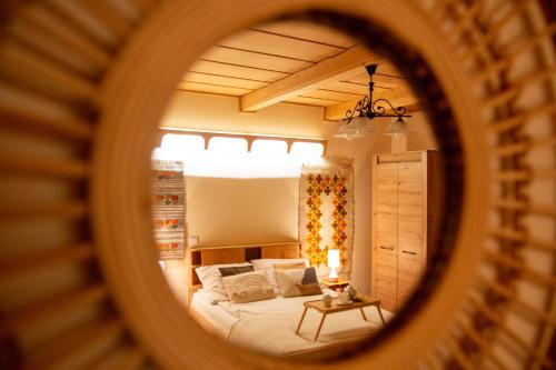 One-Bedroom Apartment image 6