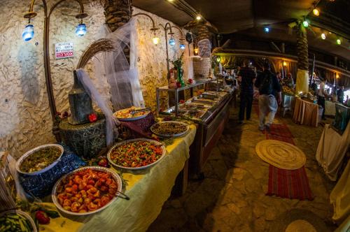 Food and beverages, Kfar Hanokdim in Mountainside