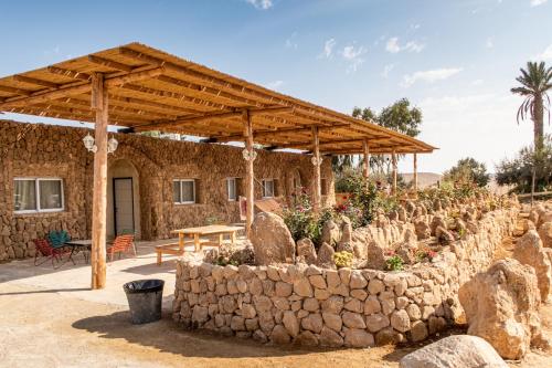 Facilities, Kfar Hanokdim in Mountainside