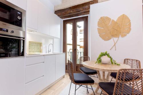 Two-Room Apartment image 10