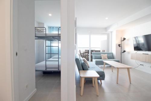 Global Properties, Apartamento con terraza y vistas a la costa mediterranea, Canet de Berenguer (foto 5)