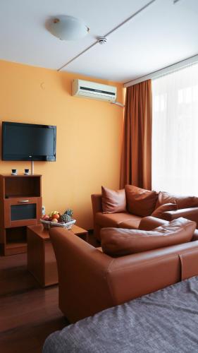 Hotel Srbija - image 2