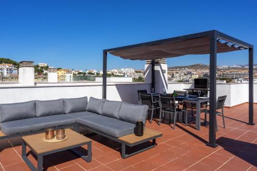 Hillside terrace in La Cala de Mijas Ref 143