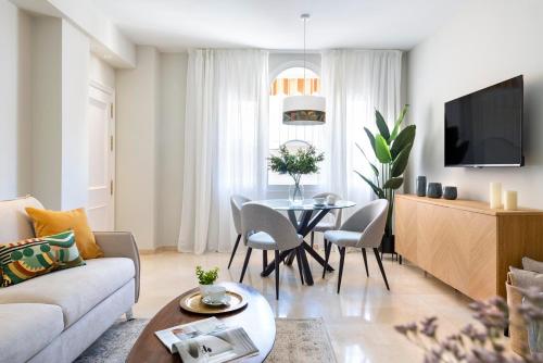 Magno Apartments Ruiseñor, Севилья