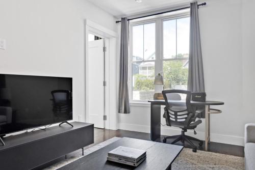Somerville 1BR w Gym WD nr Green Line BOS-701 in Somerville, USA