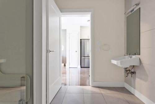 Somerville 1BR w Gym WD nr Green Line BOS-701 in Somerville, USA