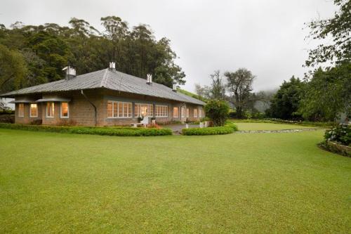 Ama Stays and Trails Tea Estate Bungalows , Munnar — Photo 4