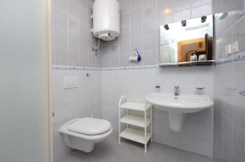 Rooms Vanda - image 7