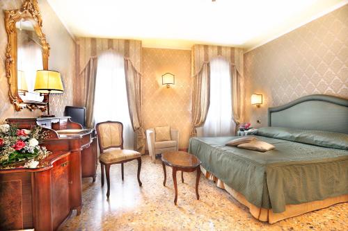 Hotel Colombina - image 9