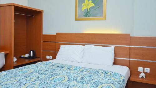 1 queen bed