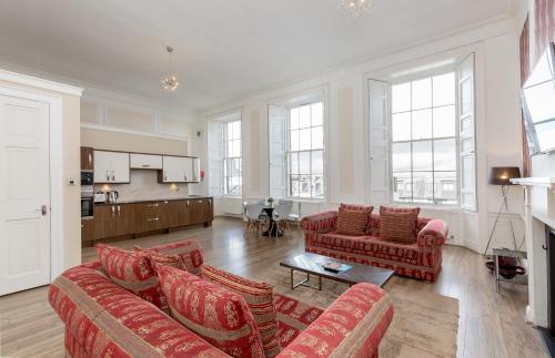 York Place Apartments by Destination Edinburgh 5