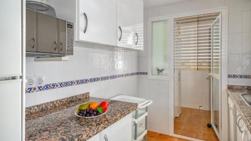 Seaview apt with pool by Costarentals - Ref 188 - image 2