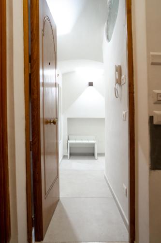 Apartment with Balcony image 4