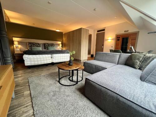 Hotel Erve Hulsbeek - Tap to explore photos