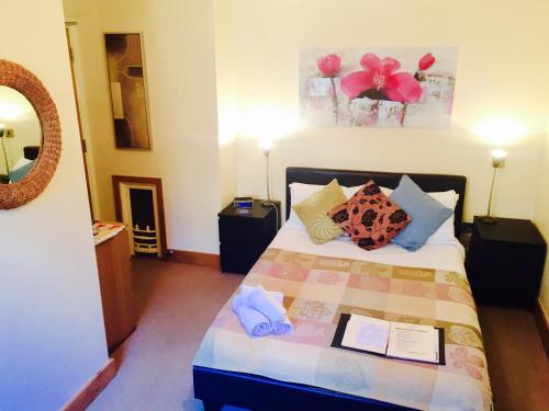 Bridge View Guest House - image 3