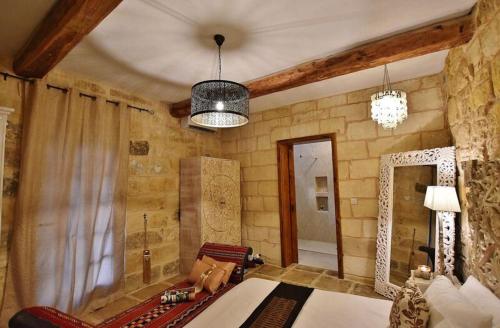 Chapel 5 Palazzo Suites B&B - image 8