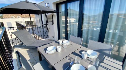 Les Papillons du Ventoux - Le Myrtil- éénslaapkamerappartement met terras en tuin (Les Papillons du Ventoux - Le Myrtil- eenslaapkamerappartement met terras en tuin) in Malaucene