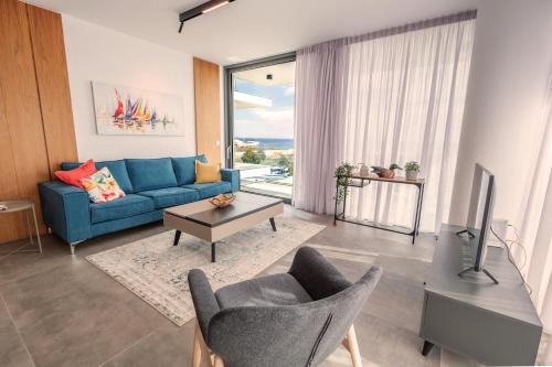 Gaia Seaview Apartment 1