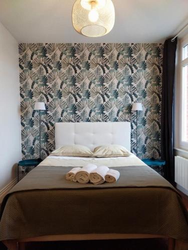 La Maison de Léonie (La Maison de Leonie) in Перон