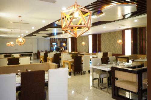 مطعم, Clarks&nbsp;Resort Birgunj Nepal in Birgunj