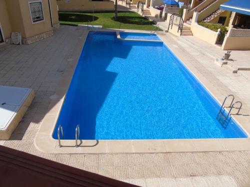 2 bed Apartment Los Cerezos with communal pool