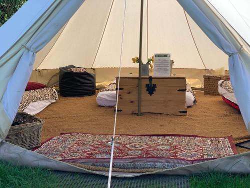 Home Farm Radnage Glamping Bell Tent 4, with Log Burner and Fire Pit in Radnage