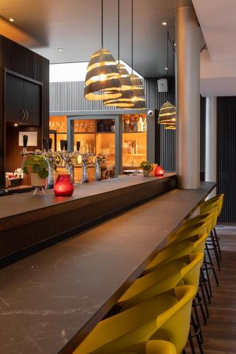 Hotel Mitland - main image