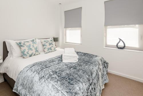Worple Way Apartments - image 6