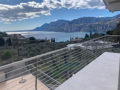 Appartamento Gardenia - Apartment - Malcesine