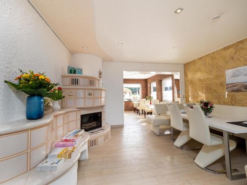 Mâncare şi băutură, Tom's Hus Heiligenhafen in Heiligenhafen