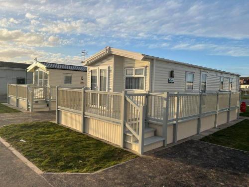 8 Berth 3 Bed PG213 on the Golden Palm