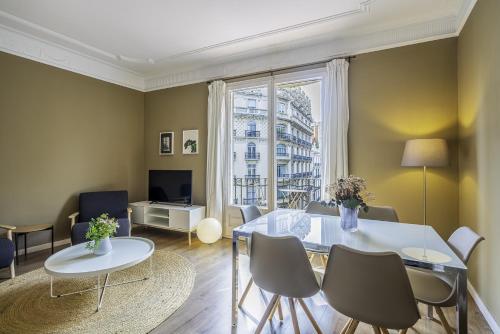 Ola Living Diagonal II Apartments 3