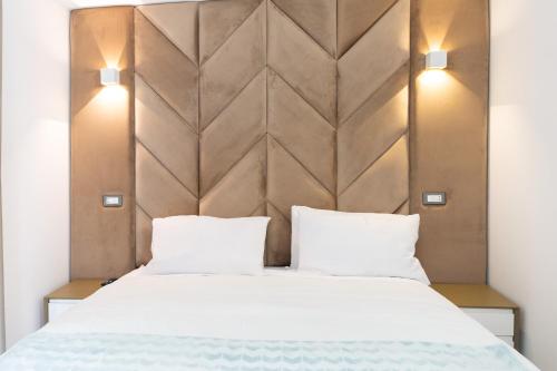 23Apartments Room Type - Deluxe Double Room with Balcony