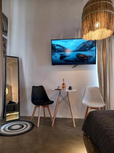 New Apartment in the heart of Mykonos town - 1 4