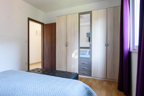 California Apartments