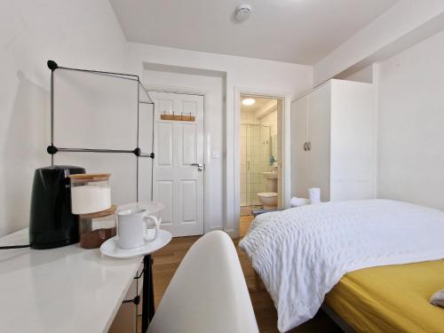 Nice Living Serviced Accommodations 4 1