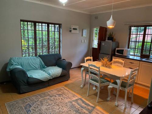 at 22 Symmonds in 梅莫斯