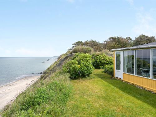 Holiday Home Orwik - 30m from the sea in Sealand by Interhome