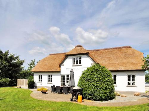  Holiday Home Fintan - 2km to the inlet in Western Jutland by Interhome in 6900 Skjern