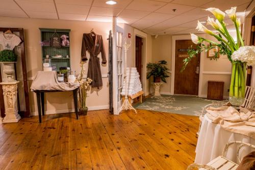 The Common Man Inn, Spa & Lodge - 스파