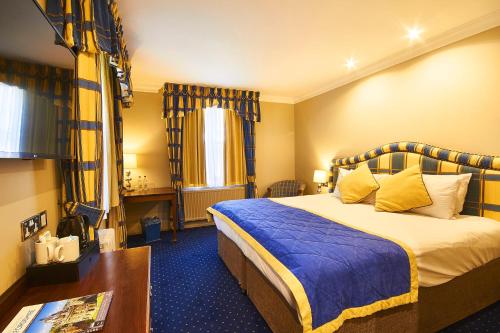 The George Hotel - image 13