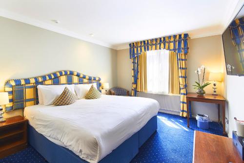 The George Hotel in วอลลิ้งฟอร์ด