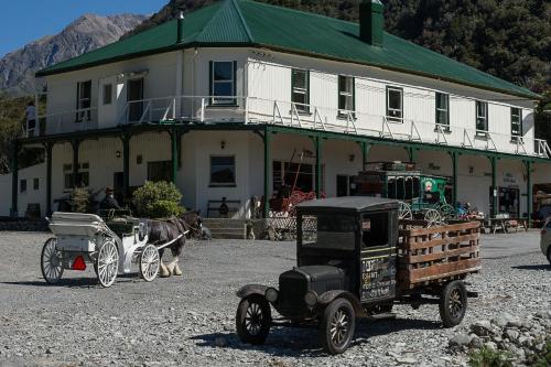 Otira Stagecoach Hotel