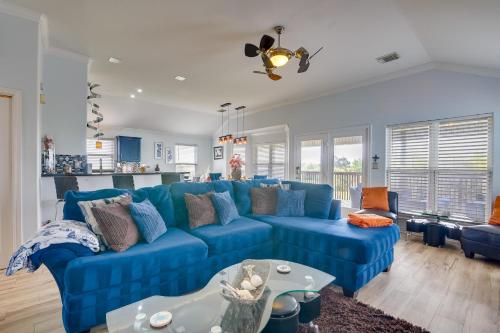 Galveston Escape with Entertainment Patio and Deck! in Galveston, USA