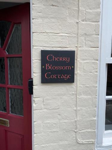 Cherry Blossom Cottage ,4 Cherry Street , Old Town ,Stratford Upon Avon